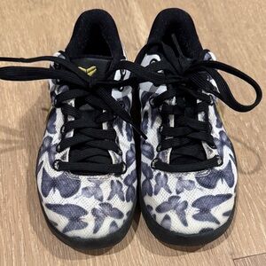 Nike Kobe 8 mambacita butterfly Patterned Sneakers with Black Laces